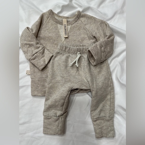 Childhoods matching set - Picture 1 of 1